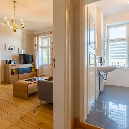 Apartmán Haus Auf Dem Huegel Klassische 06 *