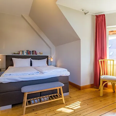 Haus Auf Dem Huegel Klassische 06 * Heringsdorf (Usedom)