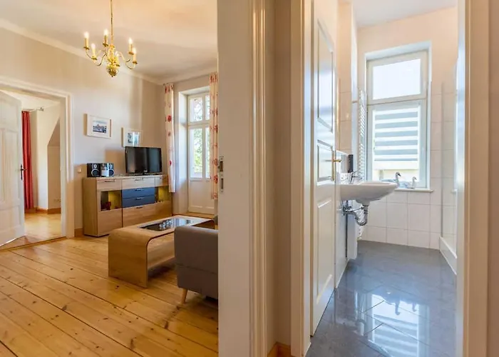 Haus Auf Dem Huegel Klassische 06 Lägenhet