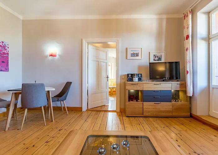 Haus Auf Dem Huegel Klassische 06 Lägenhet *